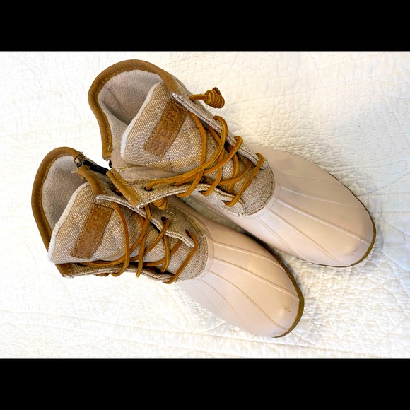 Sperry Shoes - Cream/Natural Sperry Duck Boots